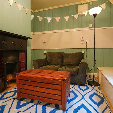 Hostel Yha